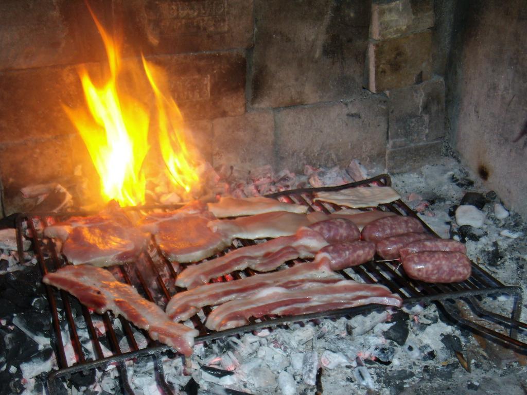 ルーゴ Antico Casale Dei Sogni Agriturismoゲストハウス エクステリア 写真